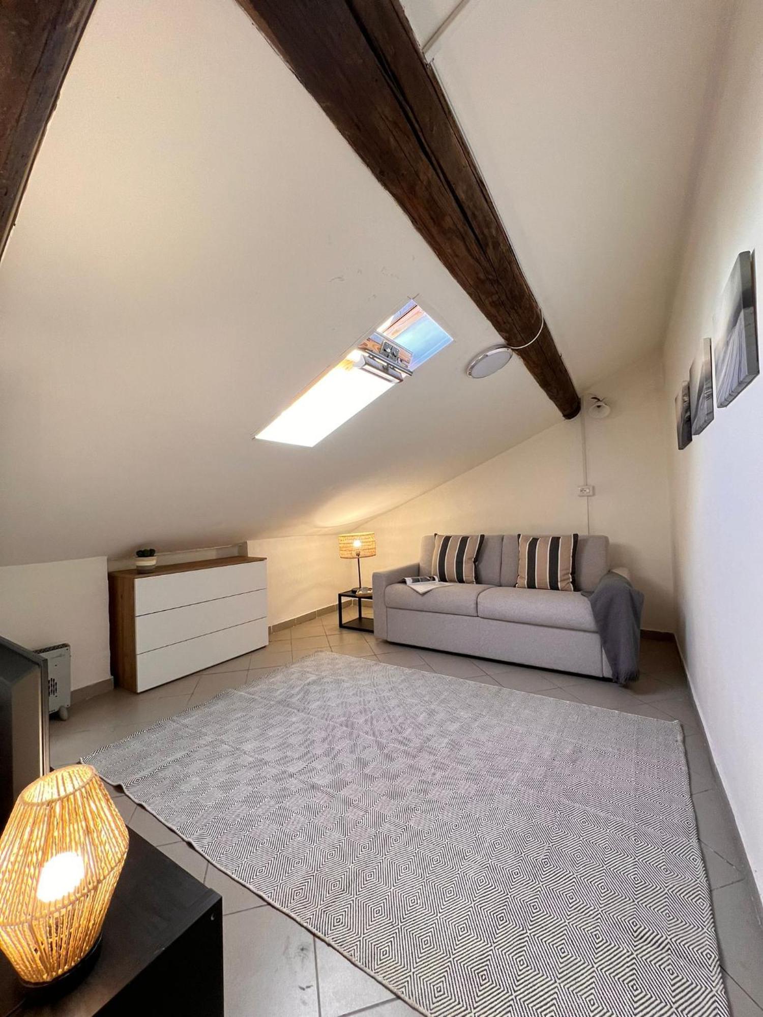 La Mansarda Apartment Como Exterior photo