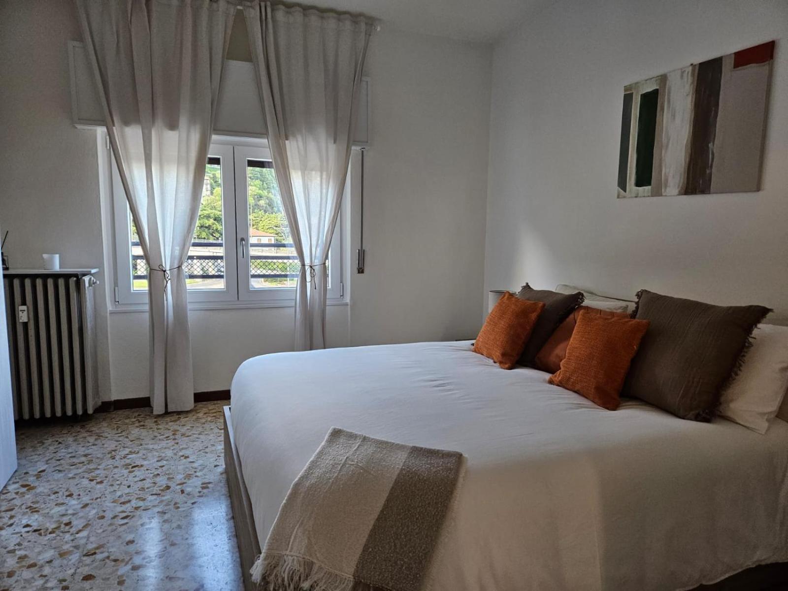 La Mansarda Apartment Como Exterior photo